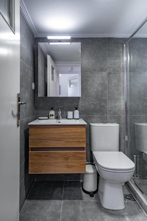 Newly Renovated 2Br Apt! Appartement Athene Buitenkant foto